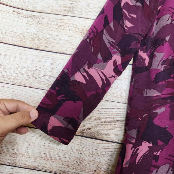 LOGO Lori Goldstein Women's Size XXS Purple Abstract  Tunic Top Chiffon Hemmed - Picture 13 of 14